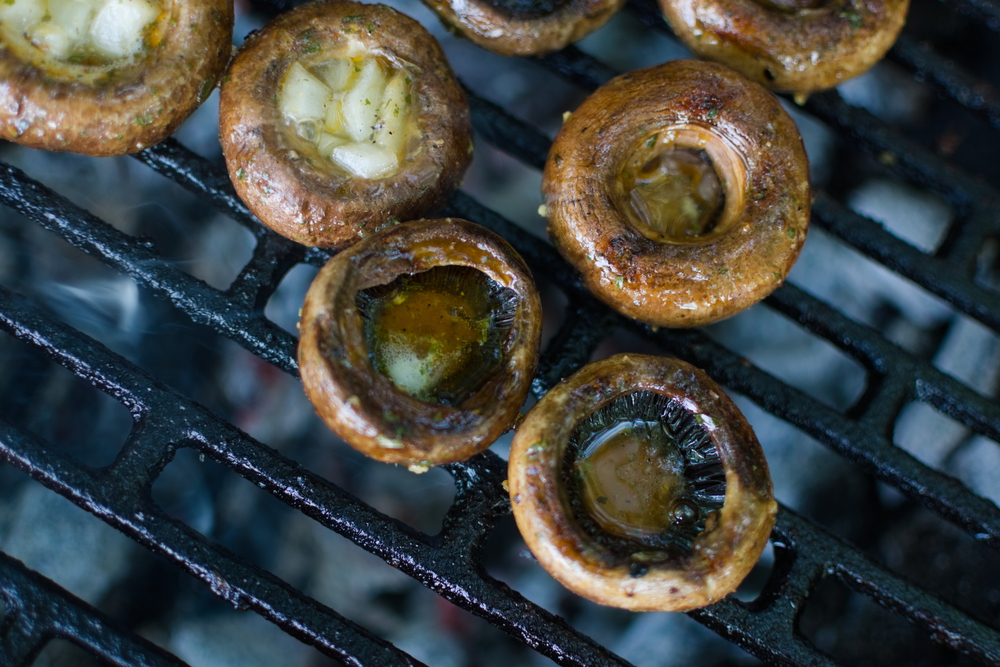 Portobello Paddenstoelburgers van de barbecue